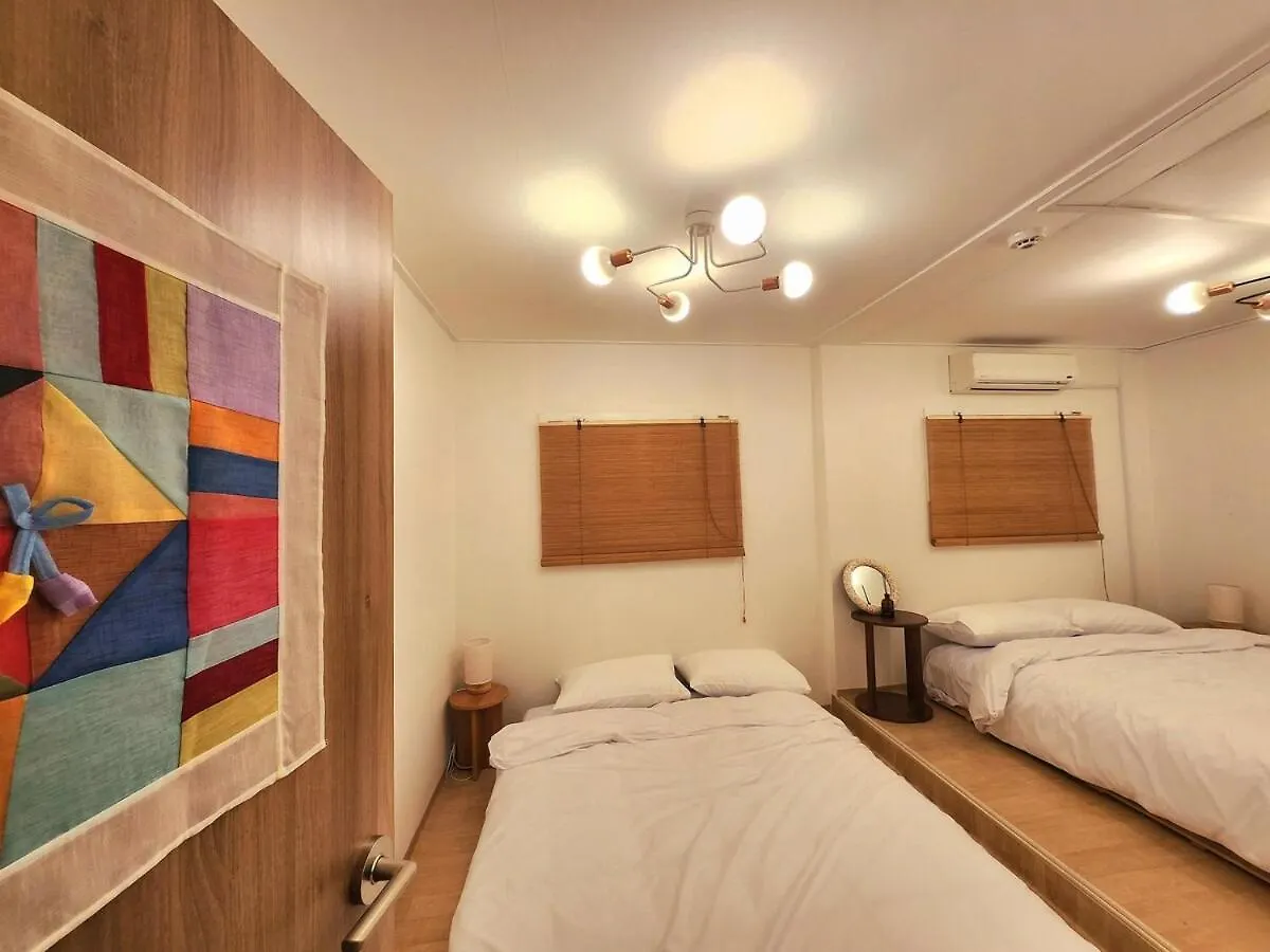 Stay Byulbam - 5Mins To Hyochang Park Station Seoul