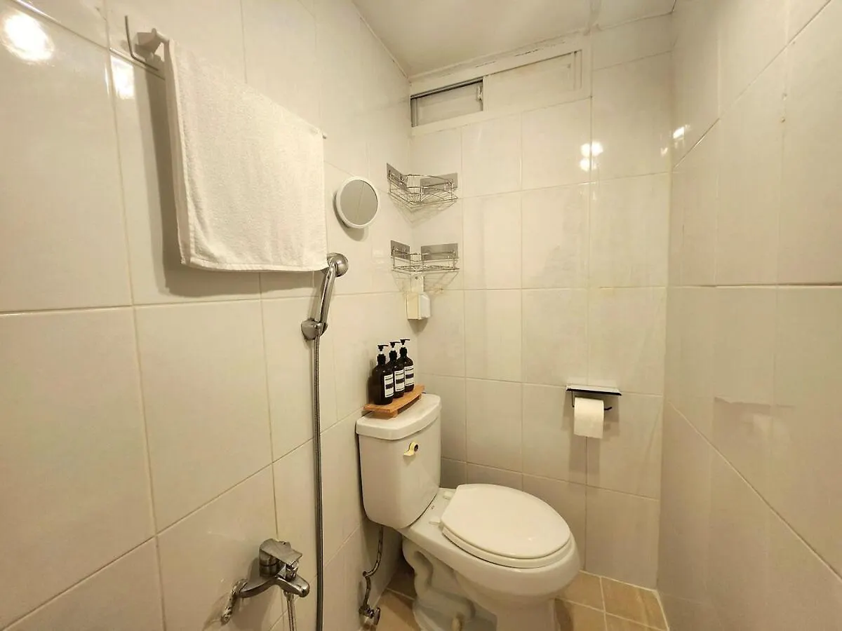 Stay Byulbam - 5Mins To Hyochang Park Station Seoul Apartment